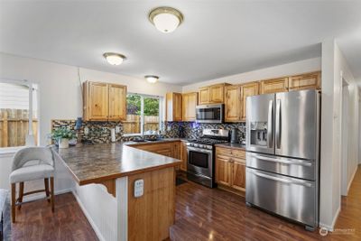 7760 Kildare Loop Nw, House other with 4 bedrooms, 2 bathrooms and 2 parking in Silverdale WA | Image 3