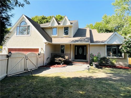 3 Sullivan Ter, Barrington, RI, 02806-3501 | Card Image