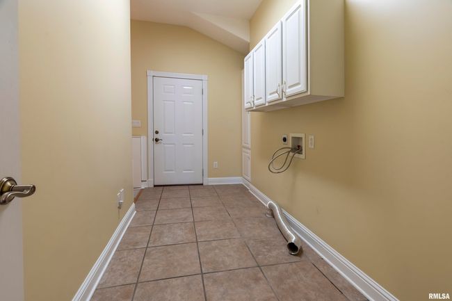 1511 Chart Hills Dr, House other with 4 bedrooms, 4 bathrooms and null parking in Marion IL | Image 35