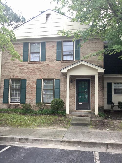 815 Seabury Ct, Wilmington, NC, 28403-6460 | Card Image