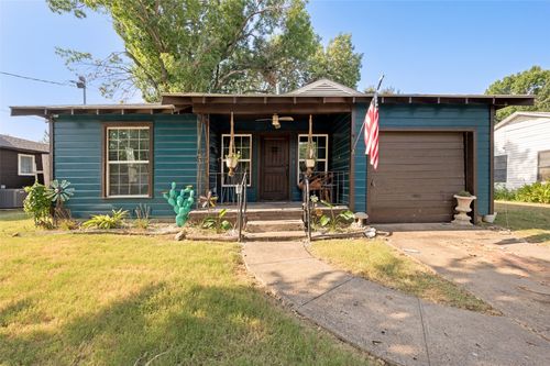 1008 E Russell Ave, Carrollton, TX, 75006-3906 | Card Image