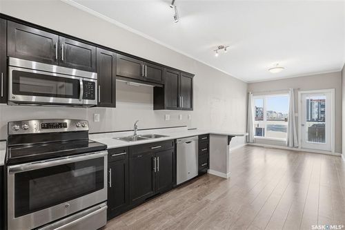 120-545 Hassard Close, Saskatoon, SK, S7L6V3 | Card Image