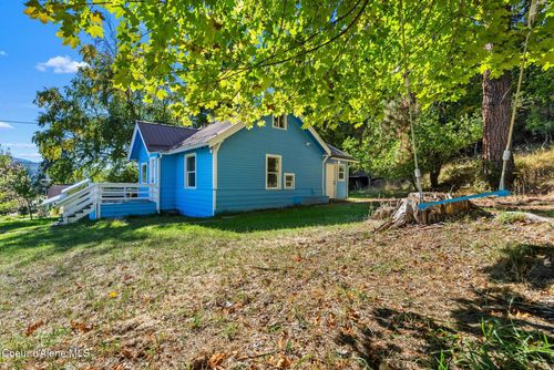 7492 Mohawk St, Bonners Ferry, ID, 83805 | Card Image