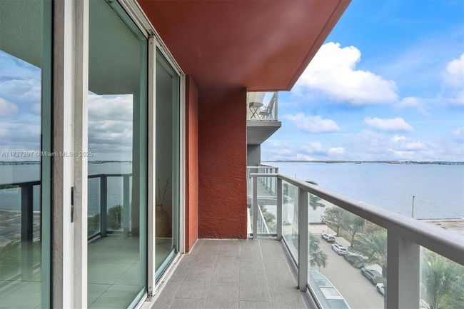 APT-603 - 1155 Brickell Bay Dr, Condo with 2 bedrooms, 2 bathrooms and null parking in Miami FL | Image 22