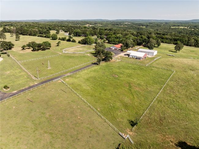 2669 King Dr, House other with 4 bedrooms, 5 bathrooms and null parking in Mulberry AR | Image 43