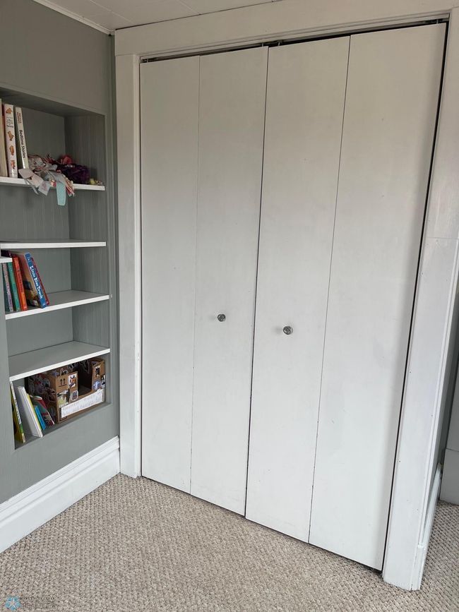2nd bedroom - second floor | Image 19