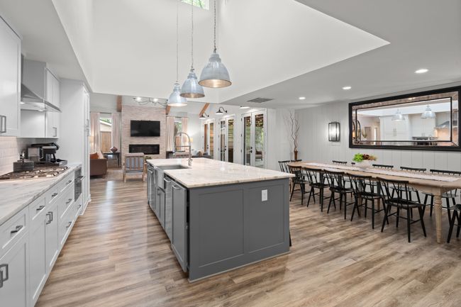 1704 Silverside Dr, House other with 5 bedrooms, 4 bathrooms and null parking in Grapevine TX | Image 14