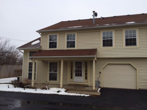 225 Acorn Dr, Streamwood, IL, 60107-2211 | Card Image