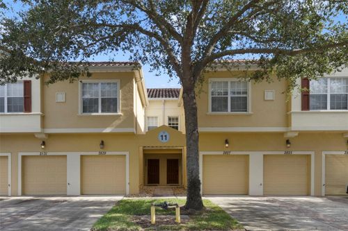 2827 Oakwater Dr, KISSIMMEE, FL, 34747 | Card Image