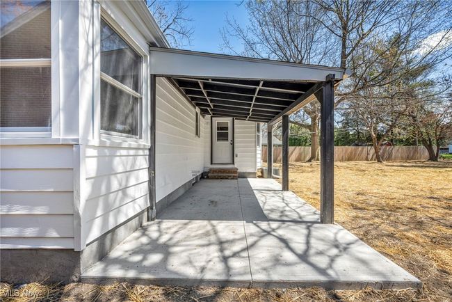 27540 Parkwood Dr, House other with 4 bedrooms, 3 bathrooms and null parking in Euclid OH | Image 35