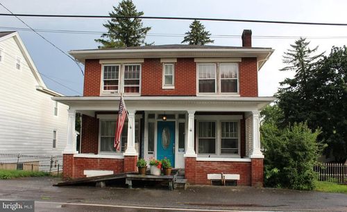 156 W Grand Ave, TOWER CITY, PA, 17980-1012 | Card Image