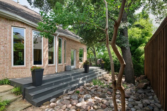 7955 Enclave Way, House other with 4 bedrooms, 3 bathrooms and null parking in Dallas TX | Image 39