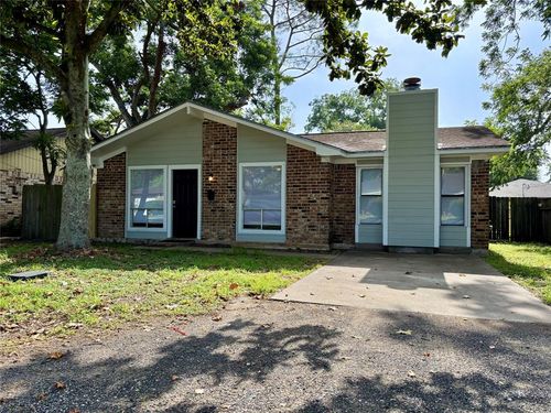609 S Gray Ave, West Columbia, TX, 77486-3825 | Card Image