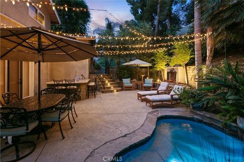 18836 Cedar Valley Way, Newhall, CA, 91321-2202 | Card Image