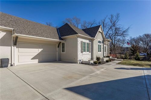 7203 Allman Rd, Shawnee, KS, 66217 | Card Image