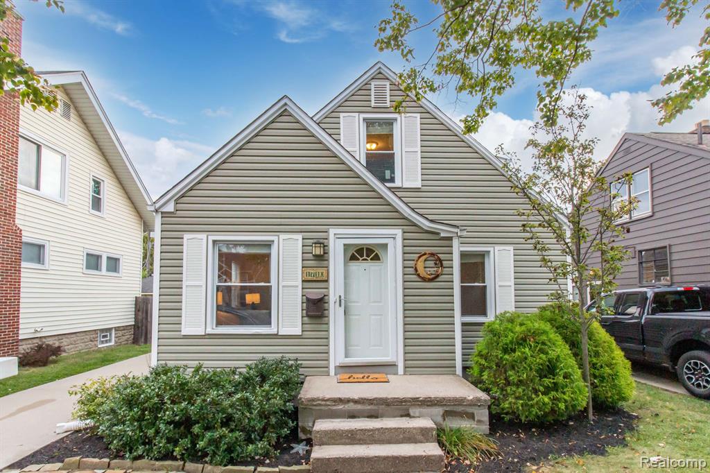 Beaufield St, Ferndale, MI 48220