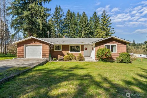 810 King Road, Winlock, WA, 98596 | Card Image