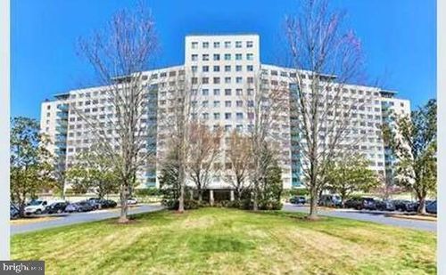 1123-10201 Grosvenor Pl, ROCKVILLE, MD, 20852-4618 | Card Image