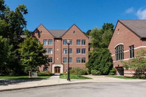 457-827 Asa Gray Dr, Ann Arbor, MI, 48105-3516 | Card Image
