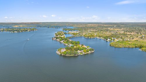 14 Beaver Is, Granite Shoals, TX, 78654-2738 | Card Image