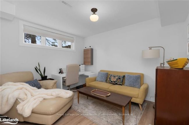 104 Leo Blvd, House other with 5 bedrooms, 1 bathrooms and 4 parking in Wasaga Beach ON | Image 22