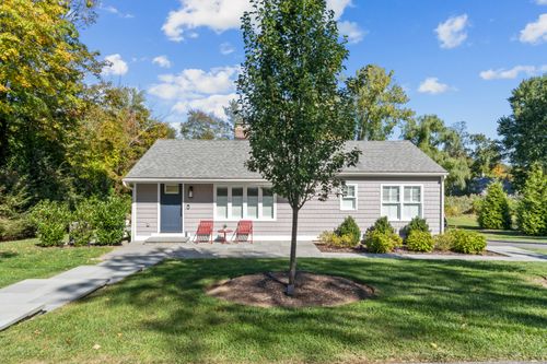 43 Maple Shade Rd, Ridgefield, CT, 06877-3828 | Card Image