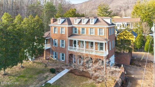 145 Hope Ln, La Follette, TN, 37766-2942 | Card Image