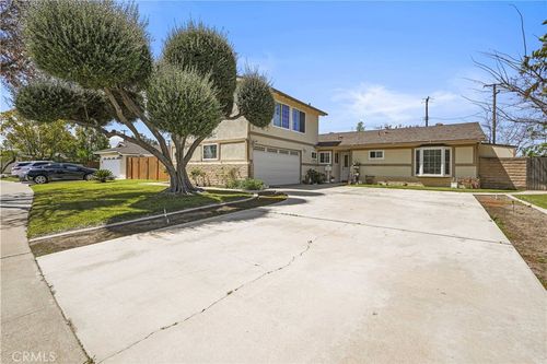 662 N James St, Orange, CA, 92869-2513 | Card Image