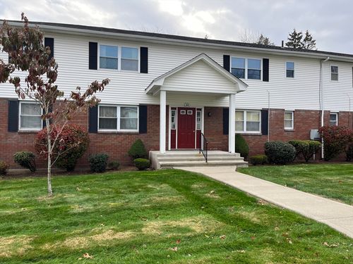 unit-c-114 Colonial Cir, Chicopee, MA, 01020-1938 | Card Image