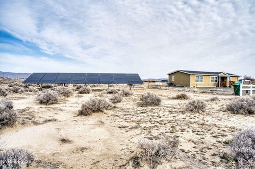 1120 E 5th St, Silver Springs, NV, 89429-9407 | Card Image