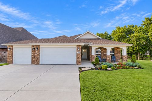 2045 E 129th St S, Jenks, OK, 74037-3835 | Card Image