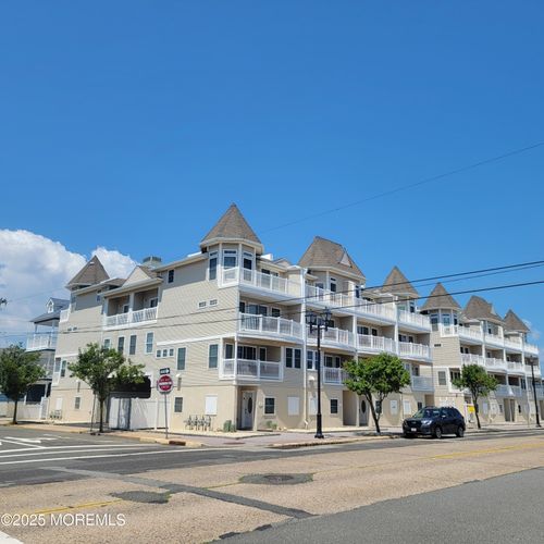 1-1301 Boulevard, Seaside Heights, NJ, 08751-1961 | Card Image
