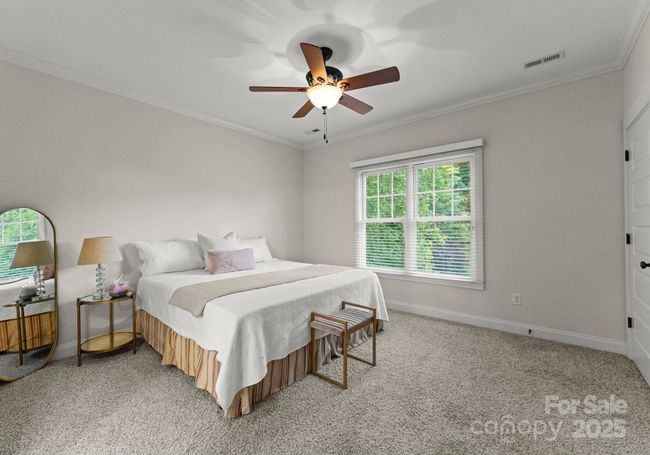 Secondary Bedrooms | Image 24