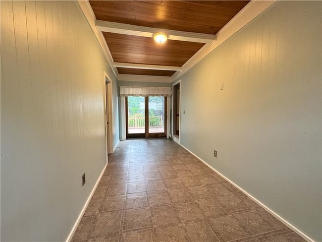 11 Winthrop St, House other with 3 bedrooms, 1 bathrooms and 2 parking in Riverside RI | Image 13