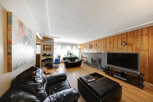 11687 98 A Avenue, House other with 4 bedrooms, 2 bathrooms and 4 parking in Surrey BC | Image 9