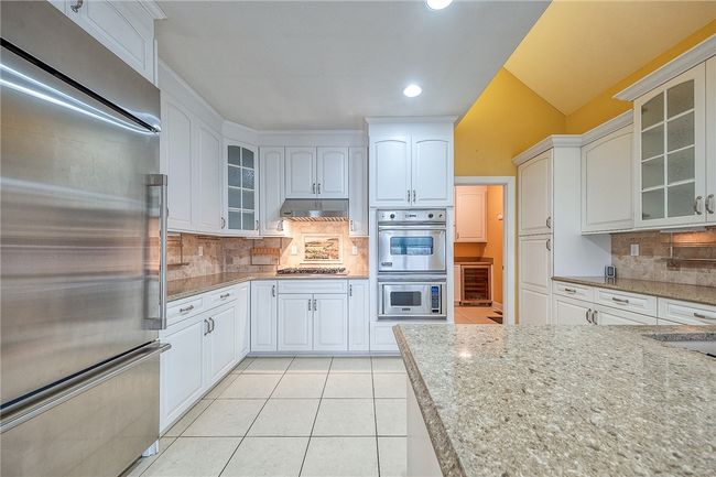 502 Applehill Ct, Condo with 3 bedrooms, 3 bathrooms and 2 parking in Gibsonia PA | Image 23