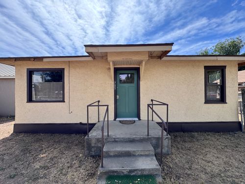 703 W Washington Avenue W, Artesia, NM, 88210 | Card Image