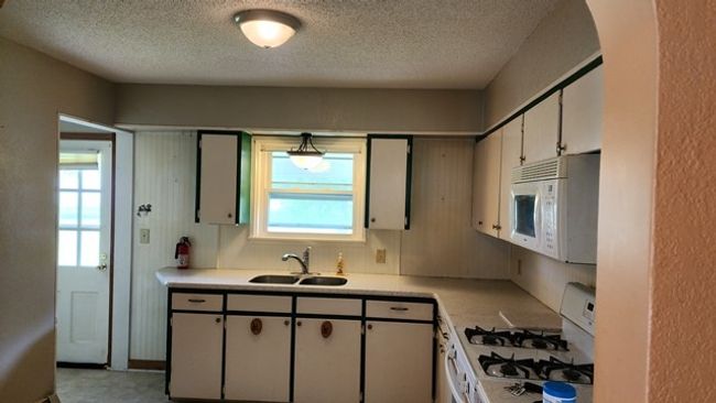 120 - 118 E 2 Nd St, House other with 4 bedrooms, 2 bathrooms and null parking in Emporium PA | Image 29