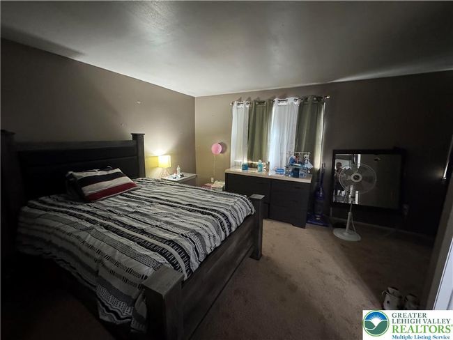 215 W Lehigh St, Townhouse with 3 bedrooms, 3 bathrooms and null parking in Bethlehem PA | Image 21