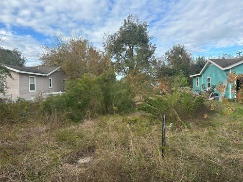 6518 Park Ave, Texas City, TX, 77591-3741 | Card Image