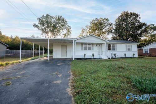 368 Mitchell Dr, Hollywood, AL, 35752-6013 | Card Image