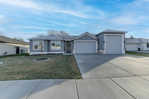 1640 Palermo Ave, Richland, WA, 99352-5548 | Card Image