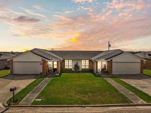 412 / 414 Bond Street, Hillsboro, TX, 76645 | Card Image