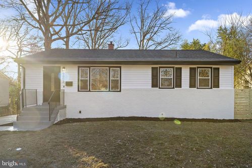 9603 Woodland Ave, LANHAM, MD, 20706-4023 | Card Image