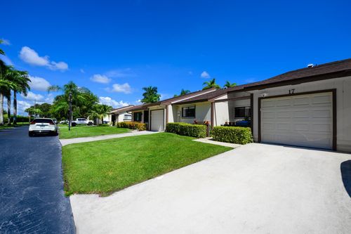 17 Mayfair Ln, Boynton Beach, FL, 33426-7717 | Card Image