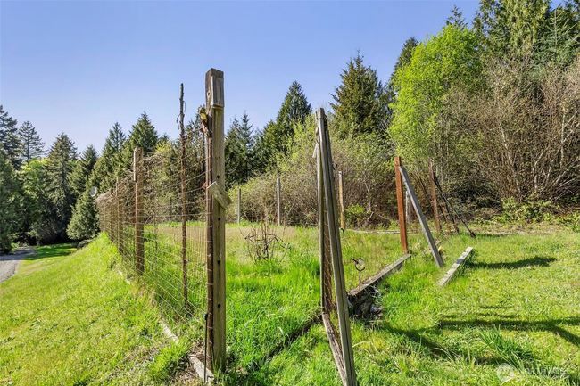 3231 E State Route 302, House other with 4 bedrooms, 3 bathrooms and 5 parking in Belfair WA | Image 36