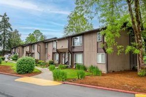 apt-50-2545 Columbia Blvd, Saint Helens, OR, 97051-2733 | Card Image