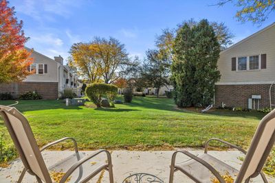 6260 W College Avenue, Condo with 2 bedrooms, 1 bathrooms and null parking in Greendale WI | Image 3