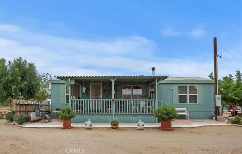 4769 Victor St, Phelan, CA, 92371-9329 | Card Image