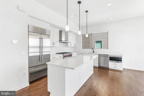 3213 Birchview Walk, PHILADELPHIA, PA, 19125-4349 | Card Image